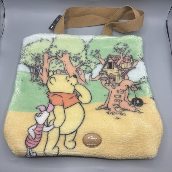 Her Universe Disney Winnie The Pooh Fuzzy Tote Bag NEW - Picture 1 of 3